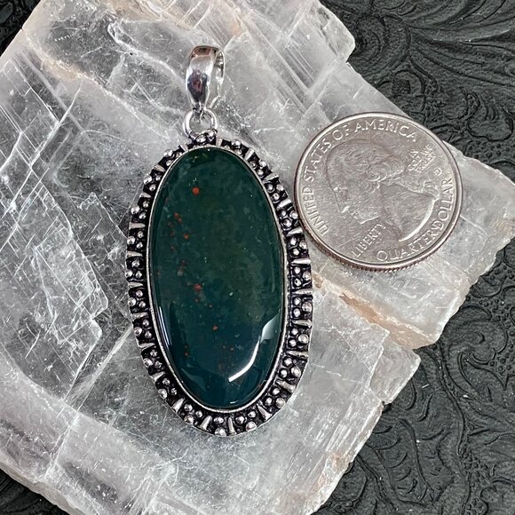 Heliotrope Bloodstone Pendant Stone Crystal Jewelry - Picture 7 of 7